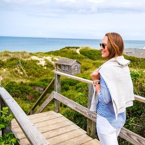 Meet your Posher, Nicole